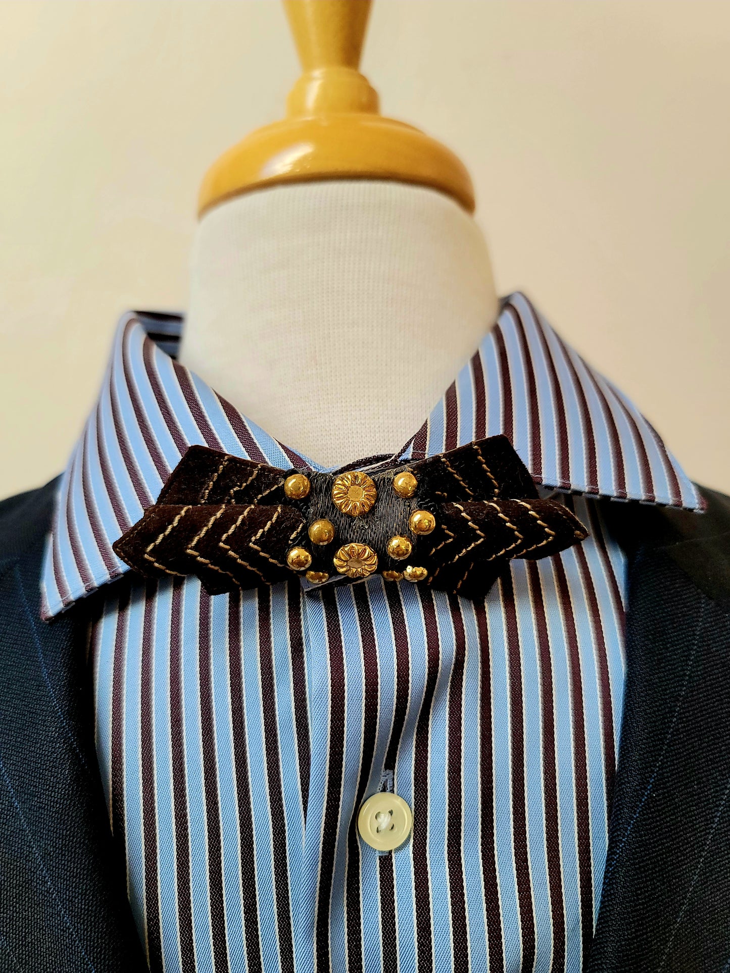 Brown leather bow tie pin