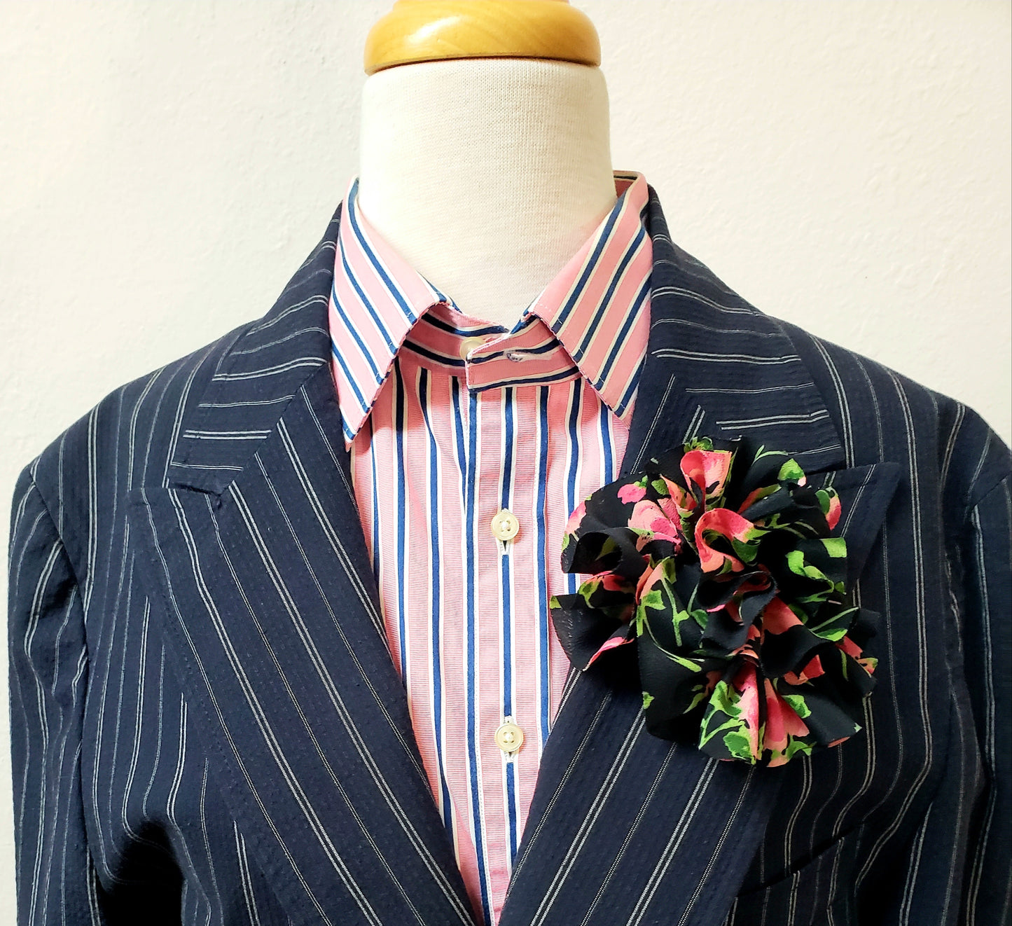 Pink and black floral print brooch