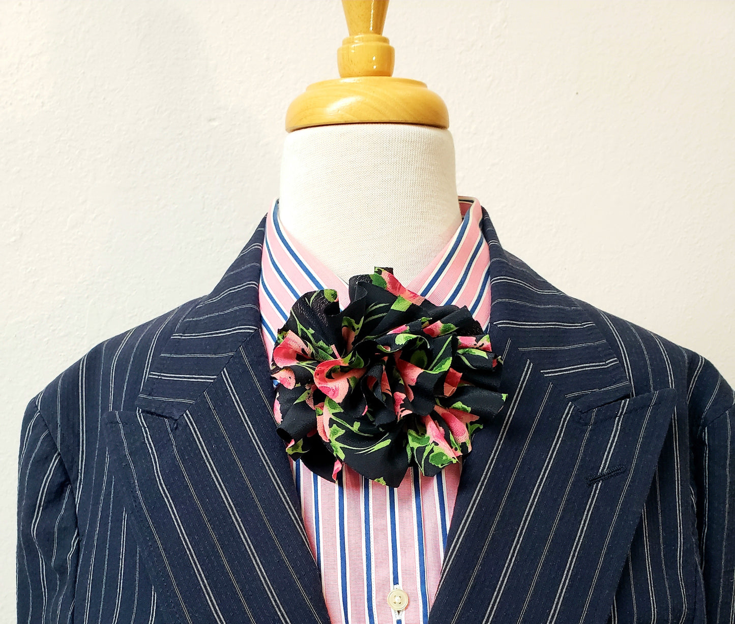 Pink and black floral print brooch