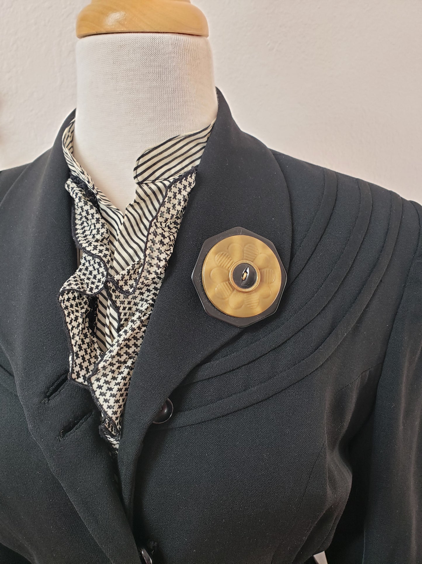 Vintage buttons brooch