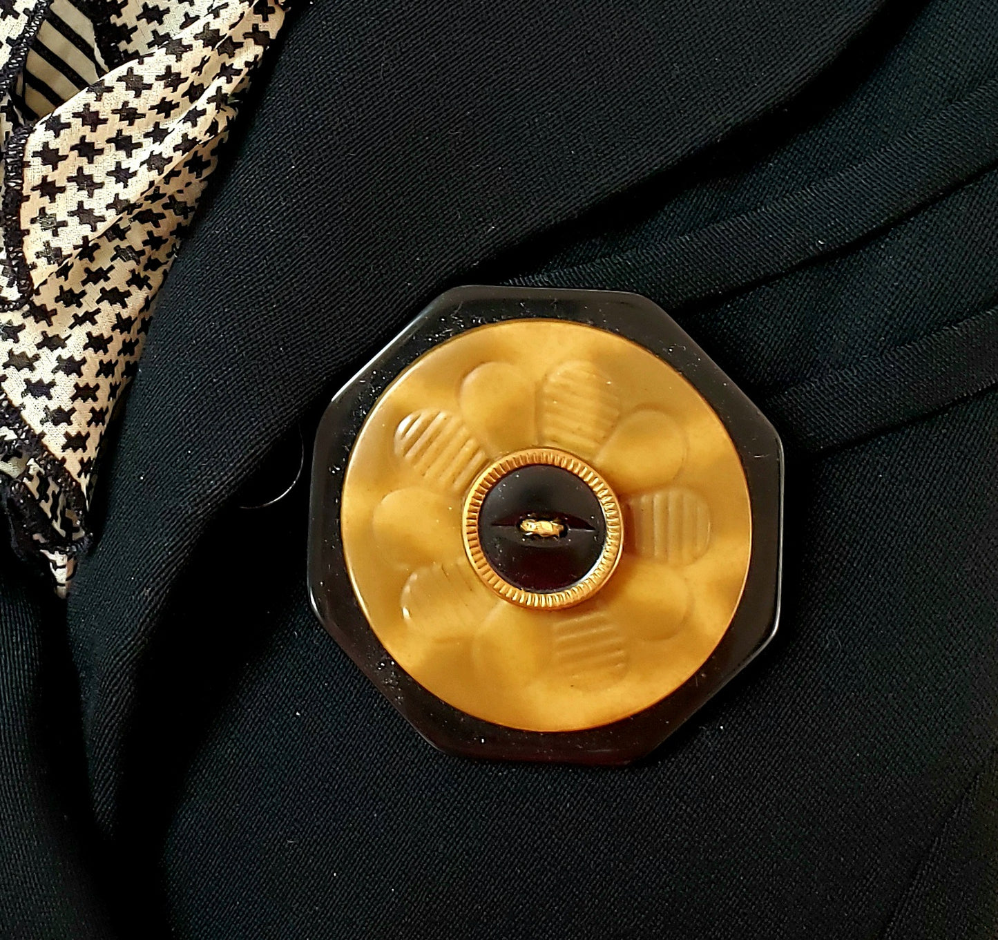Vintage buttons brooch