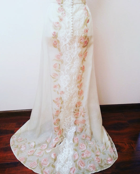 Handpainted bridal skirt with roses